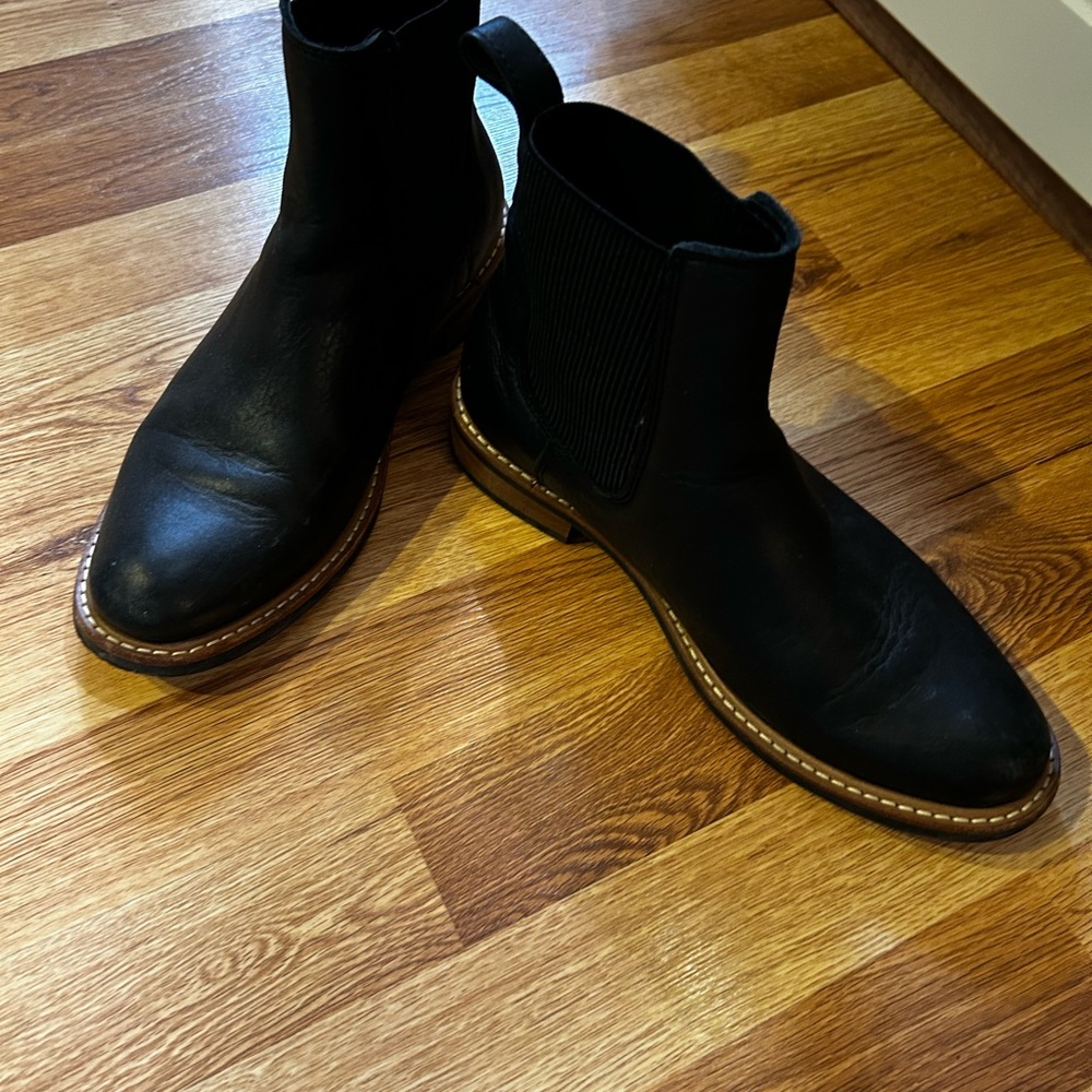 Black Leather Chelsea Boots
